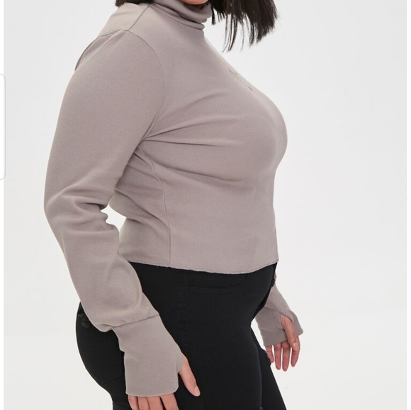 Forever21 plus size rose top - Picture 4 of 11